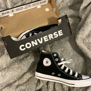 Women’s converse Sneakers